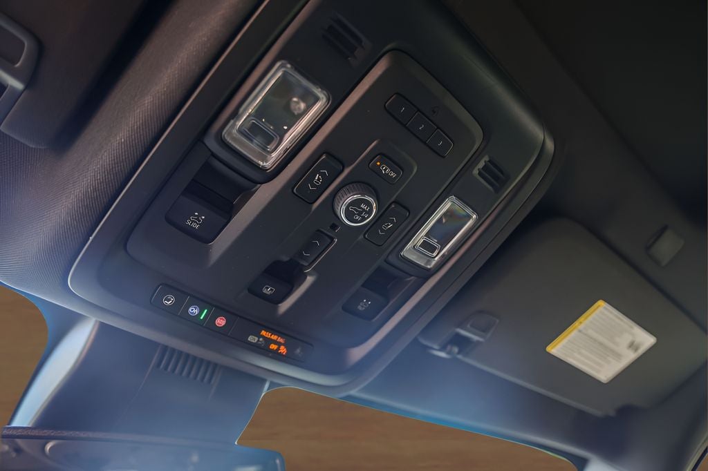 2023 GMC Yukon XL AT4