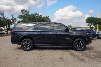 2023 GMC Yukon XL AT4