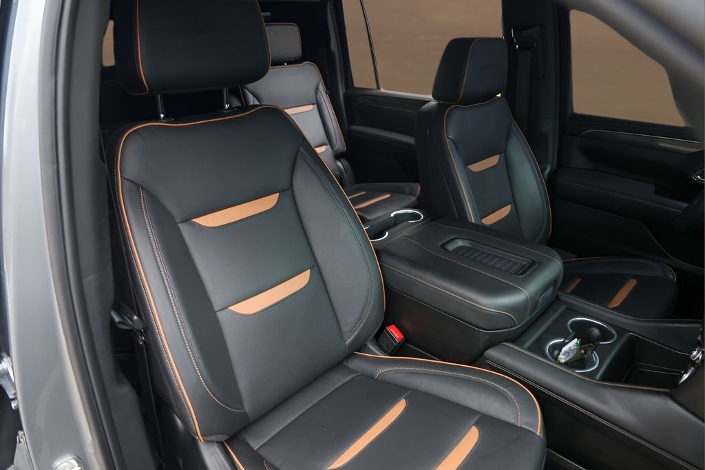 2023 GMC Yukon XL AT4