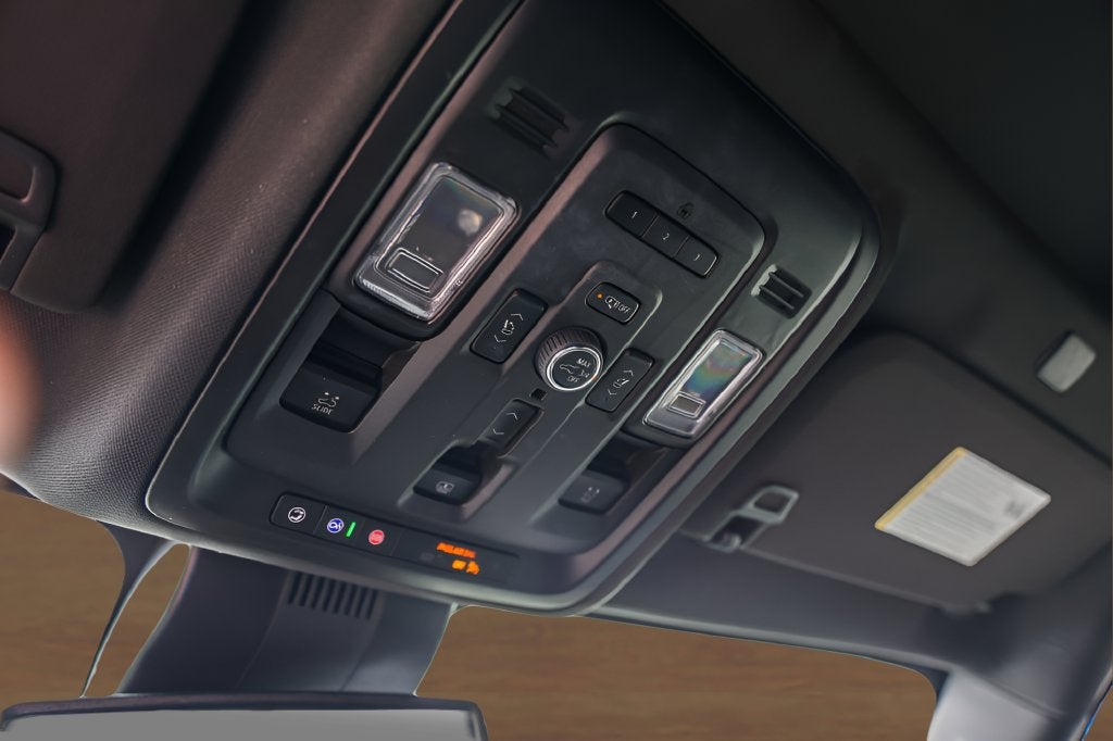 2024 Chevrolet Suburban RST