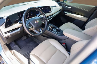 2024 Cadillac XT4 Luxury