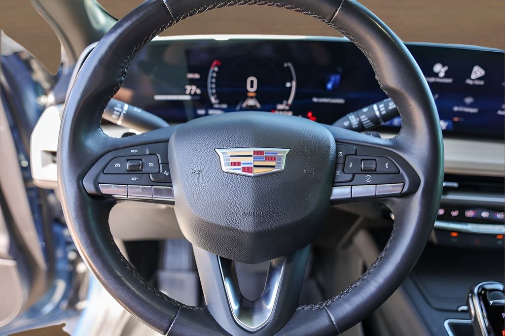 2024 Cadillac XT4 Luxury