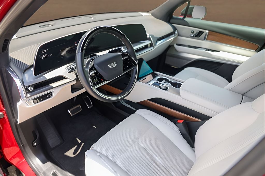 2026 Cadillac VISTIQ Sport