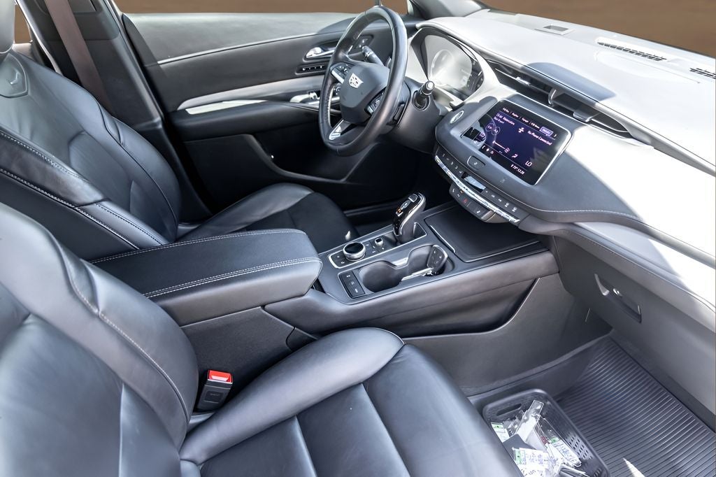 2020 Cadillac XT4 Premium Luxury