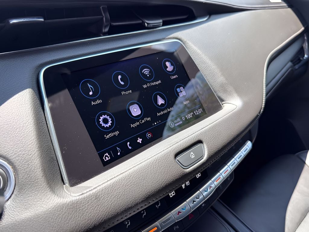 2023 Cadillac XT4 Premium Luxury