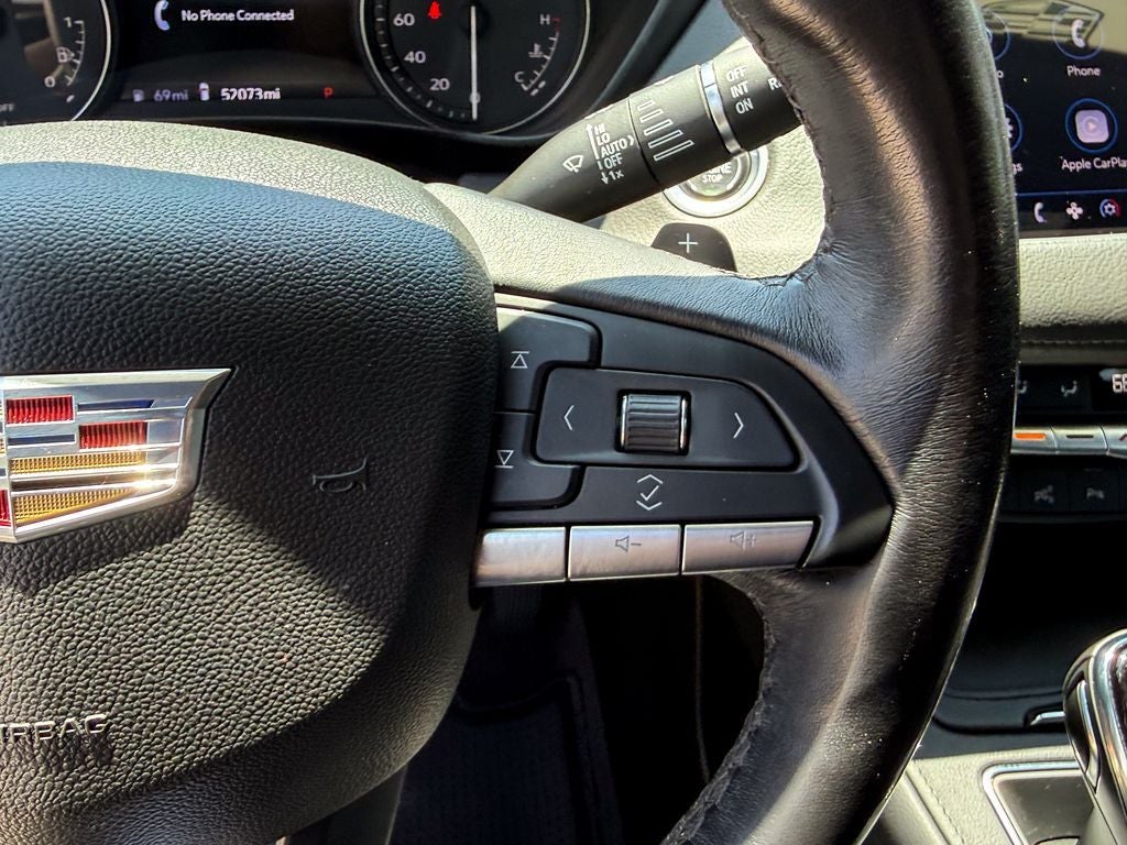 2023 Cadillac XT4 Premium Luxury