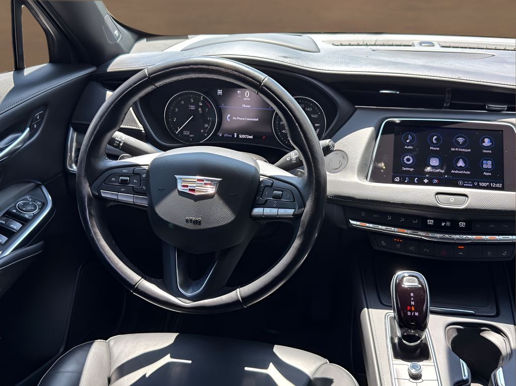 2023 Cadillac XT4 Premium Luxury