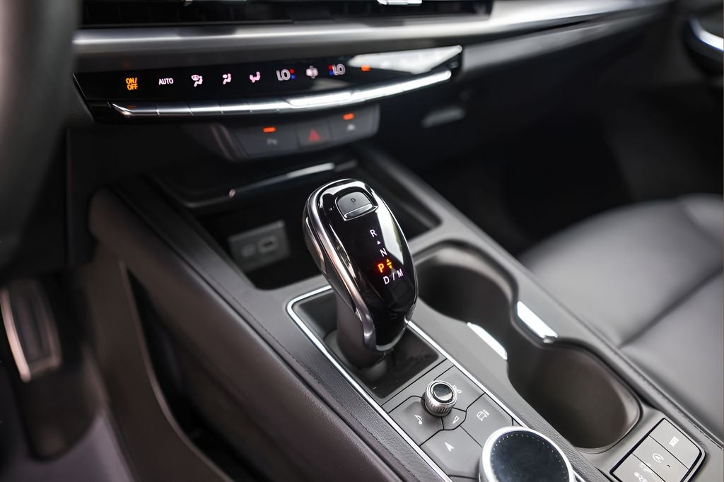2025 Cadillac XT4 Sport