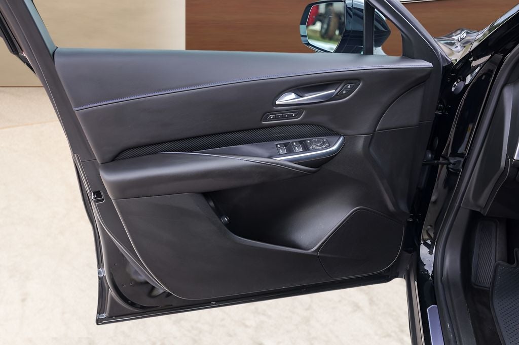 2025 Cadillac XT4 Sport