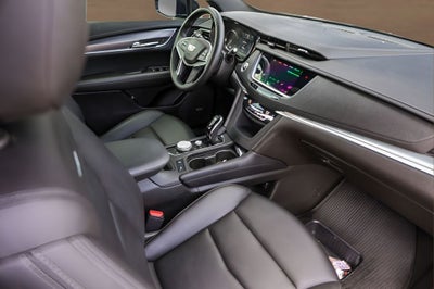 2024 Cadillac XT5 Luxury