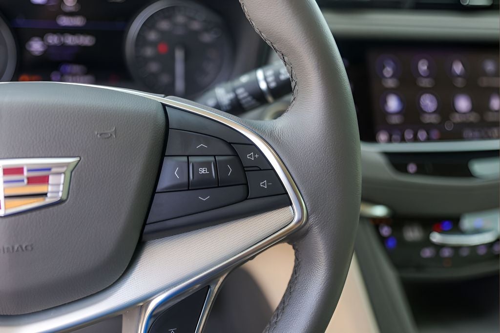 2023 Cadillac XT5 Premium Luxury