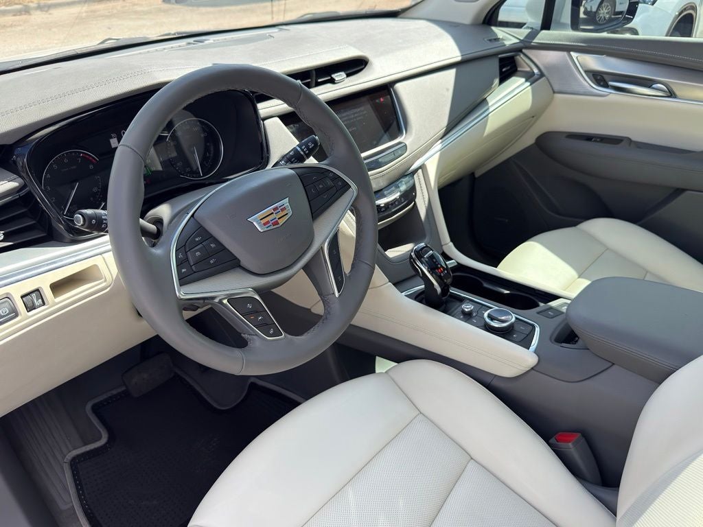 2024 Cadillac XT5 Premium Luxury