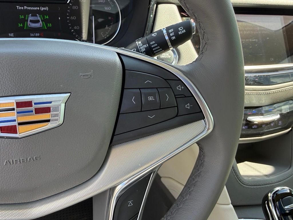 2024 Cadillac XT5 Premium Luxury