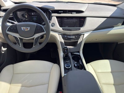 2024 Cadillac XT5 Premium Luxury