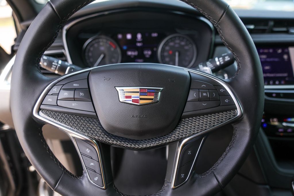 2024 Cadillac XT5 Sport