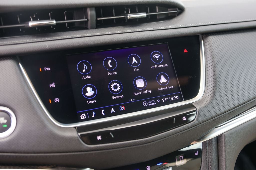 2025 Cadillac XT5 Sport