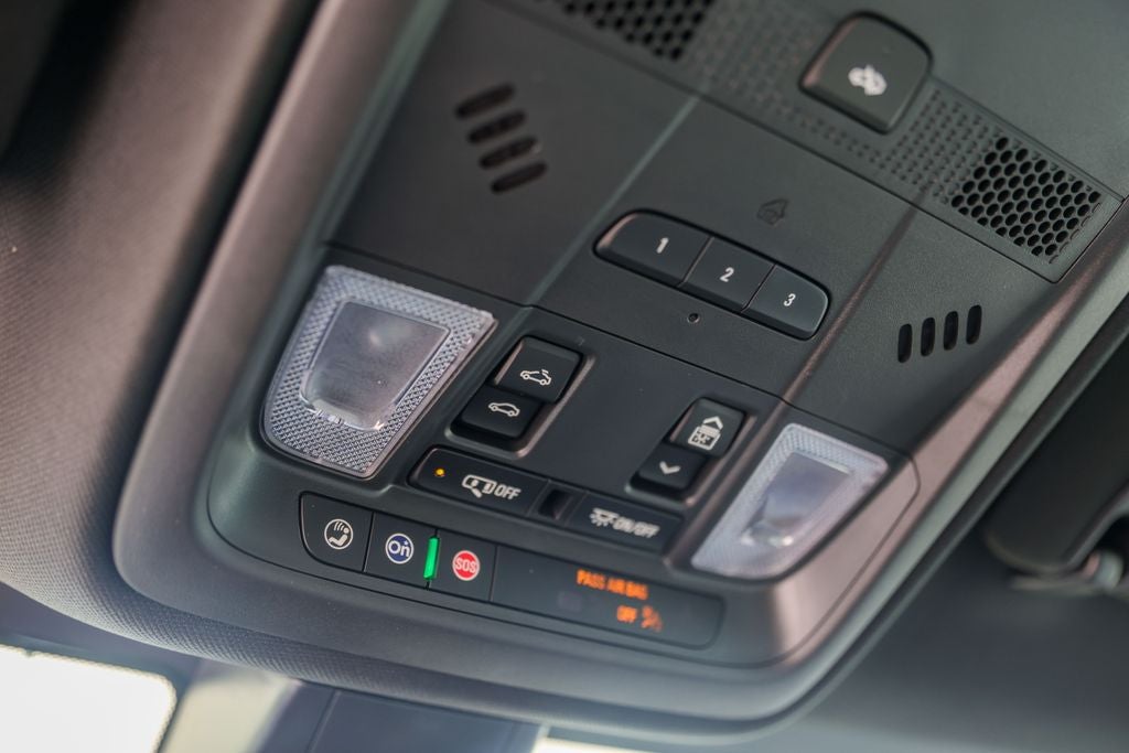 2025 Cadillac XT5 Sport