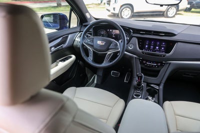 2025 Cadillac XT5 Sport