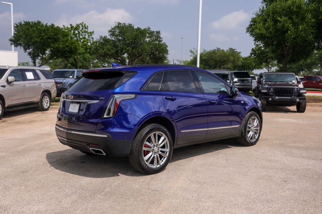 2025 Cadillac XT5 Sport
