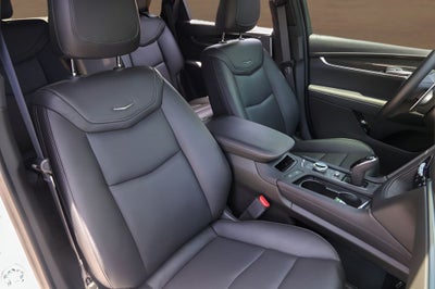 2026 Cadillac XT5 Sport