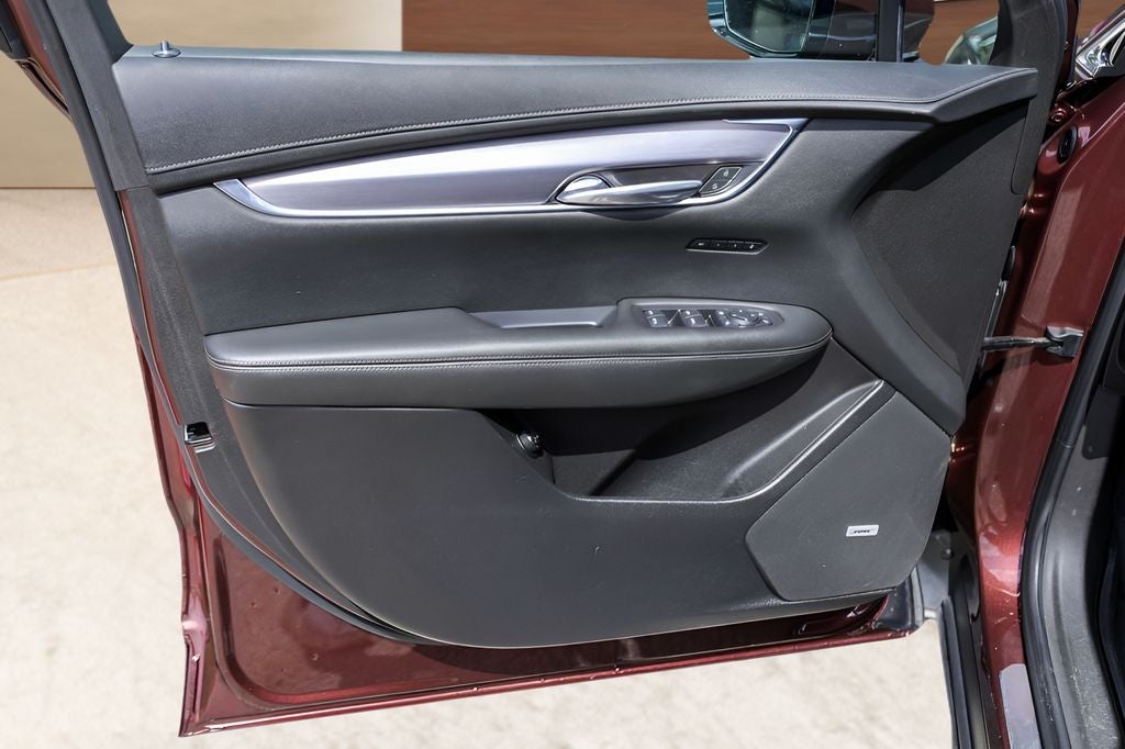 2022 Cadillac XT6 Luxury
