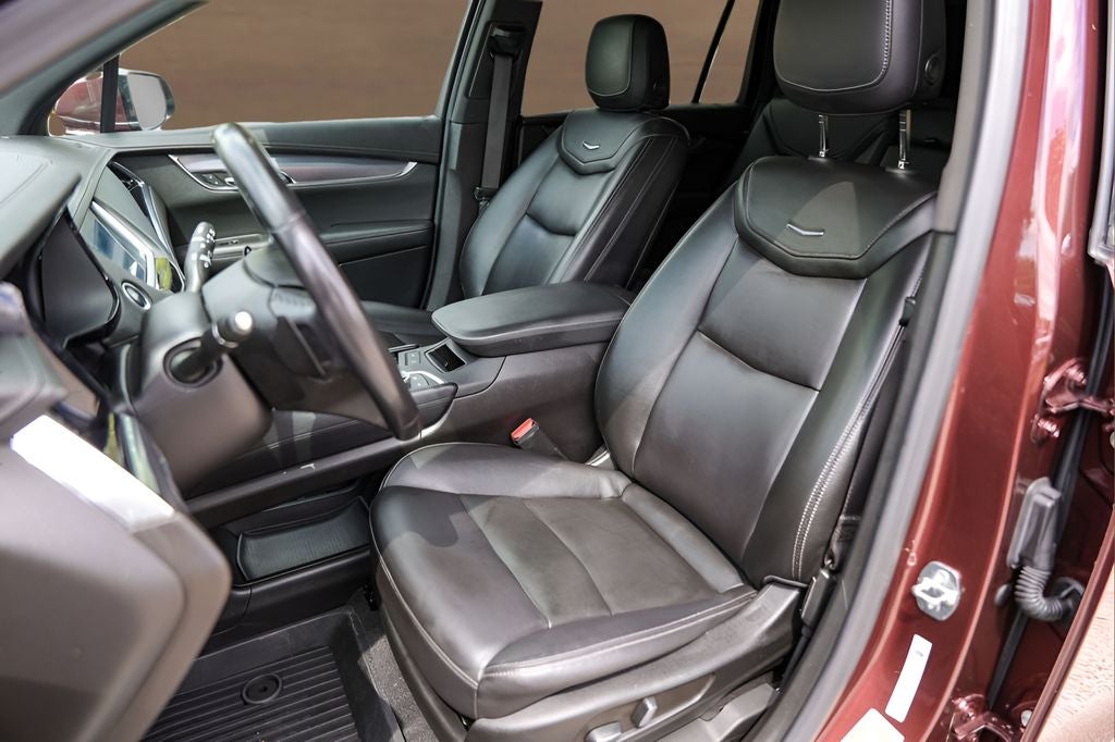 2022 Cadillac XT6 Luxury