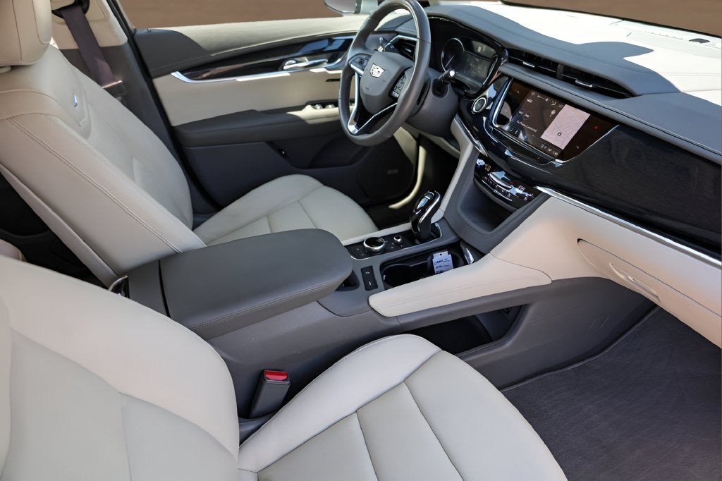 2025 Cadillac XT6 Premium Luxury