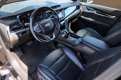 2025 Cadillac XT6 Premium Luxury
