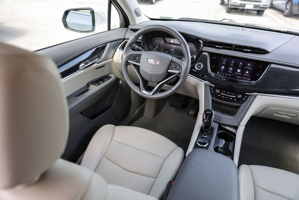 2023 Cadillac XT6 Premium Luxury