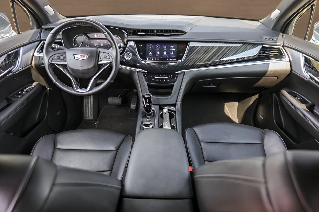 2025 Cadillac XT6 Premium Luxury