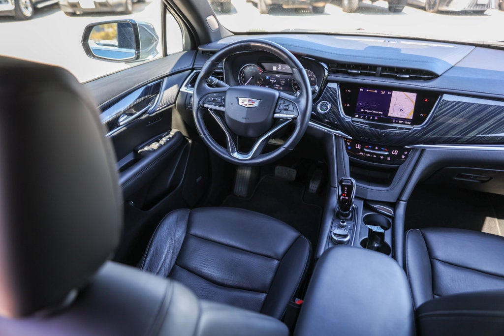 2025 Cadillac XT6 Premium Luxury
