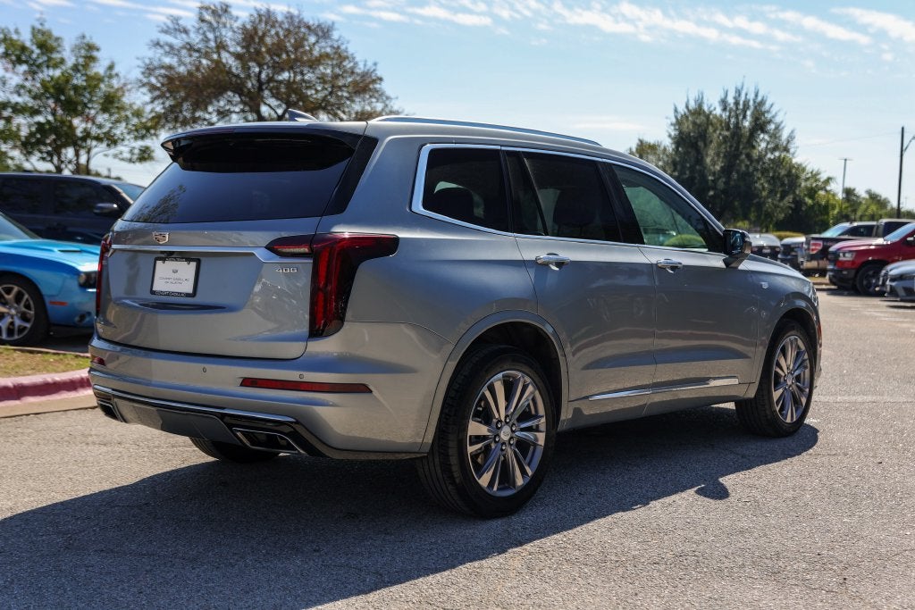 2025 Cadillac XT6 Premium Luxury