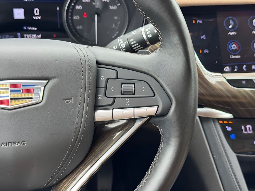2022 Cadillac XT6 Premium Luxury