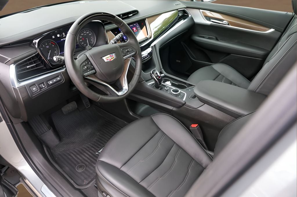 2025 Cadillac XT6 Premium Luxury