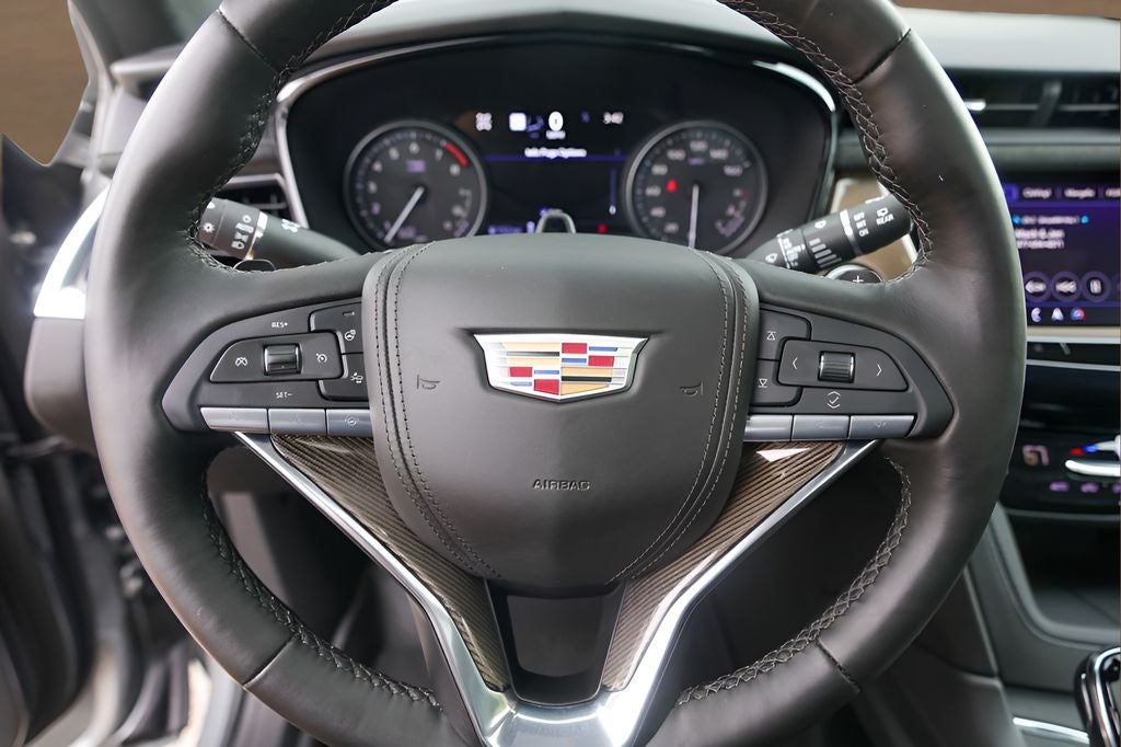 2025 Cadillac XT6 Premium Luxury