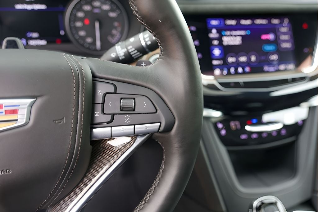 2025 Cadillac XT6 Premium Luxury