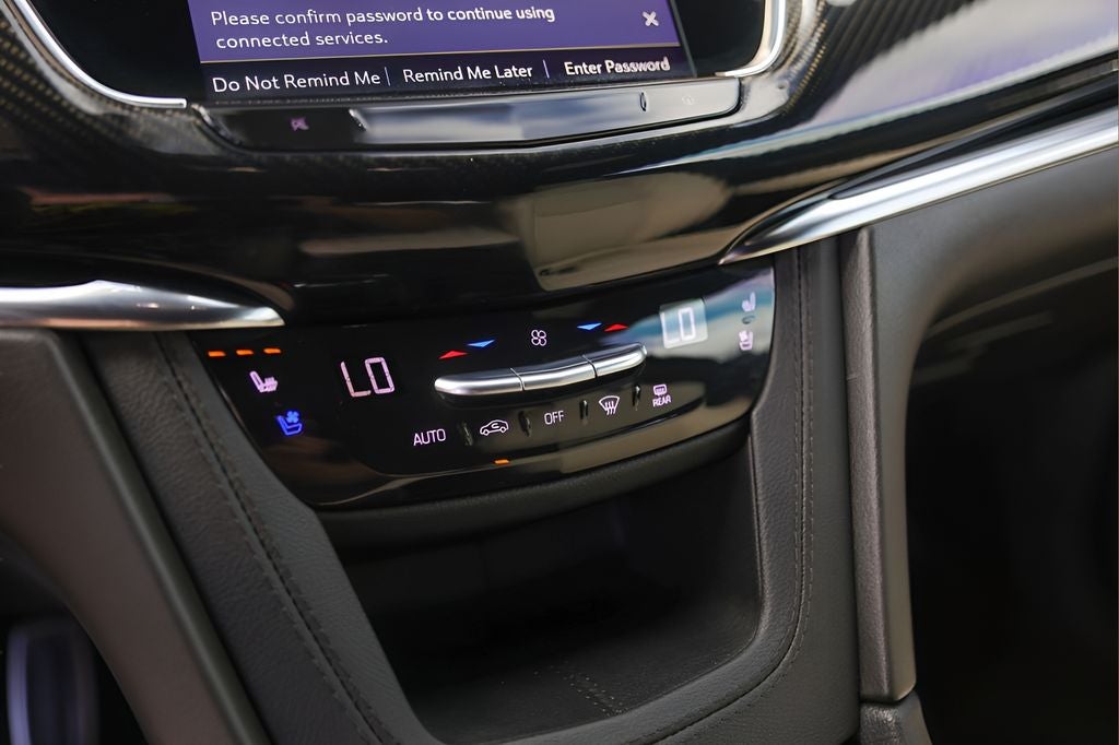 2023 Cadillac XT6 Sport