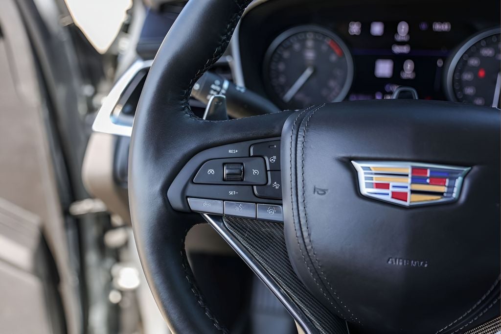 2024 Cadillac XT6 Sport