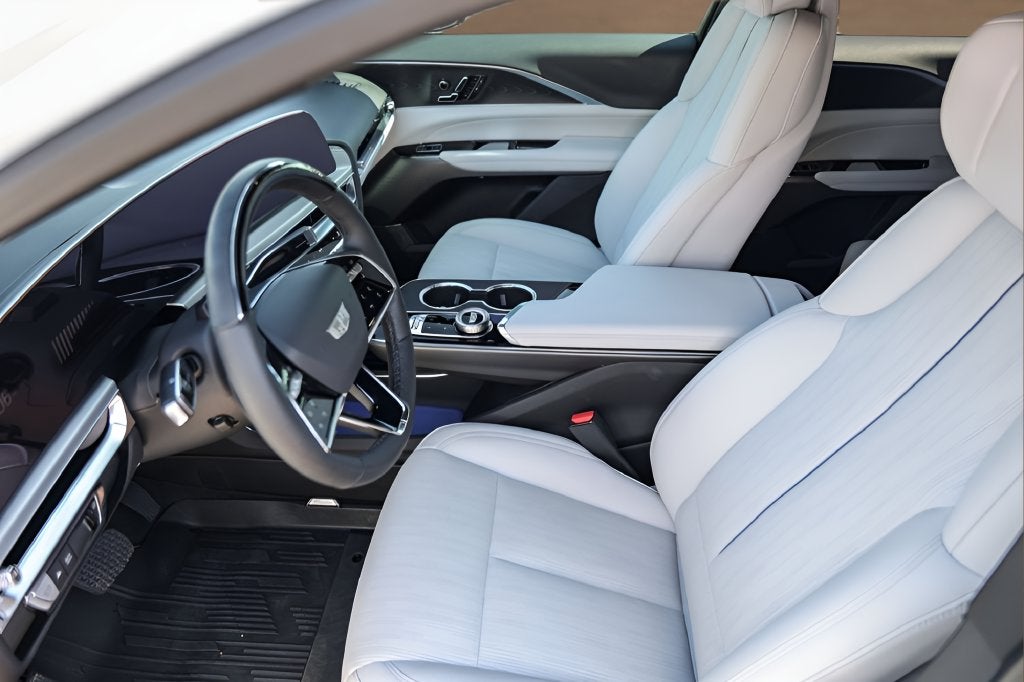 2026 Cadillac LYRIQ Luxury