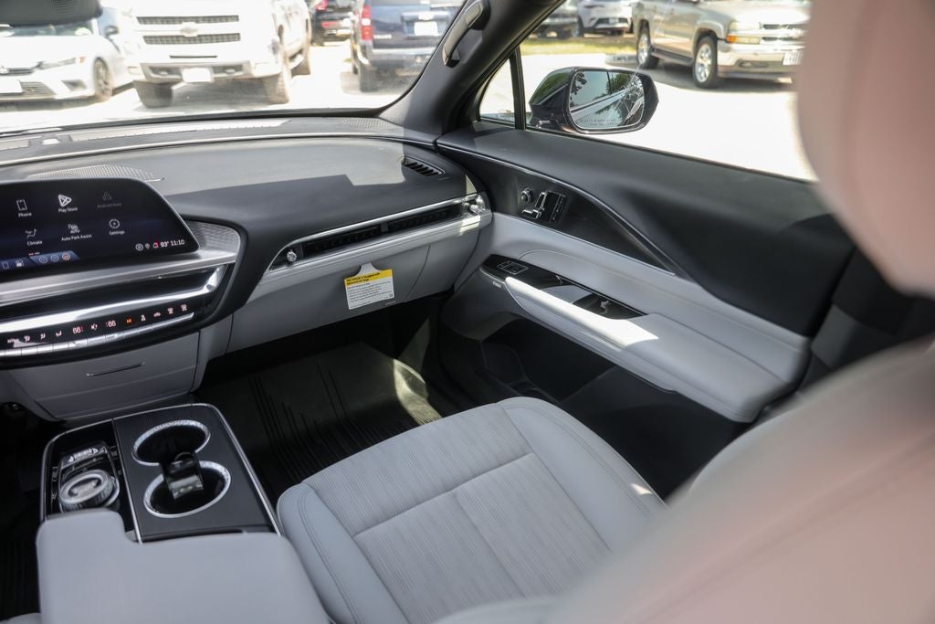 2024 Cadillac LYRIQ Luxury