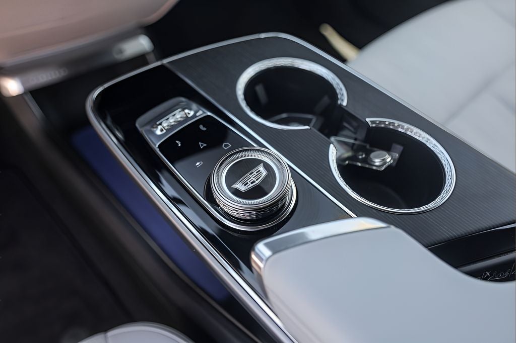 2024 Cadillac LYRIQ Sport