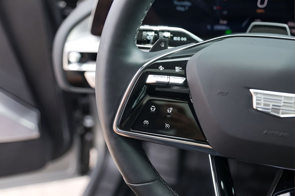2025 Cadillac LYRIQ Luxury