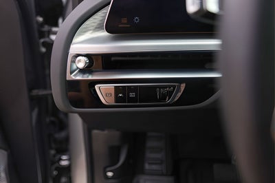 2025 Cadillac LYRIQ Luxury