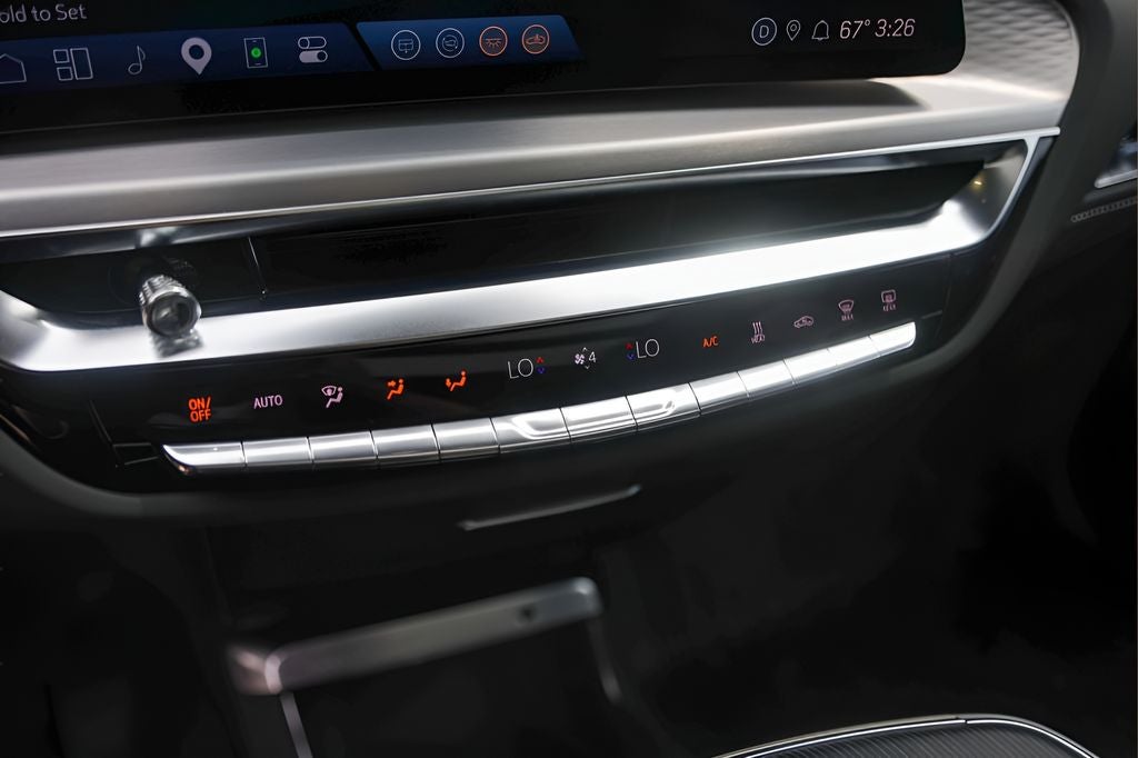 2025 Cadillac LYRIQ Luxury