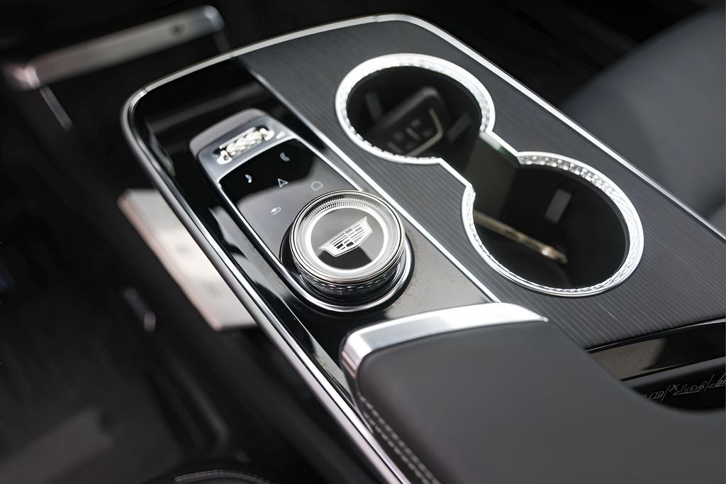 2025 Cadillac LYRIQ Luxury