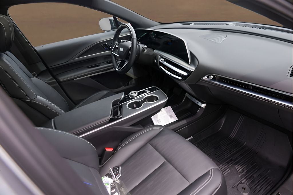 2025 Cadillac LYRIQ Luxury