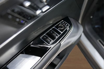 2025 Cadillac LYRIQ Luxury