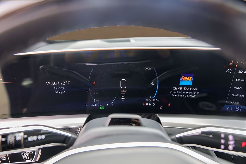 2025 Cadillac LYRIQ Luxury