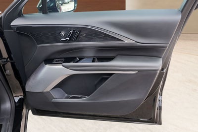 2025 Cadillac LYRIQ Luxury