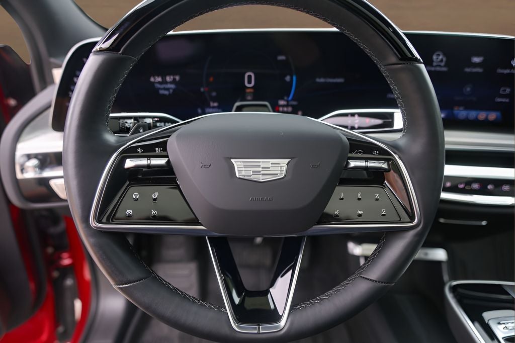 2025 Cadillac LYRIQ Luxury